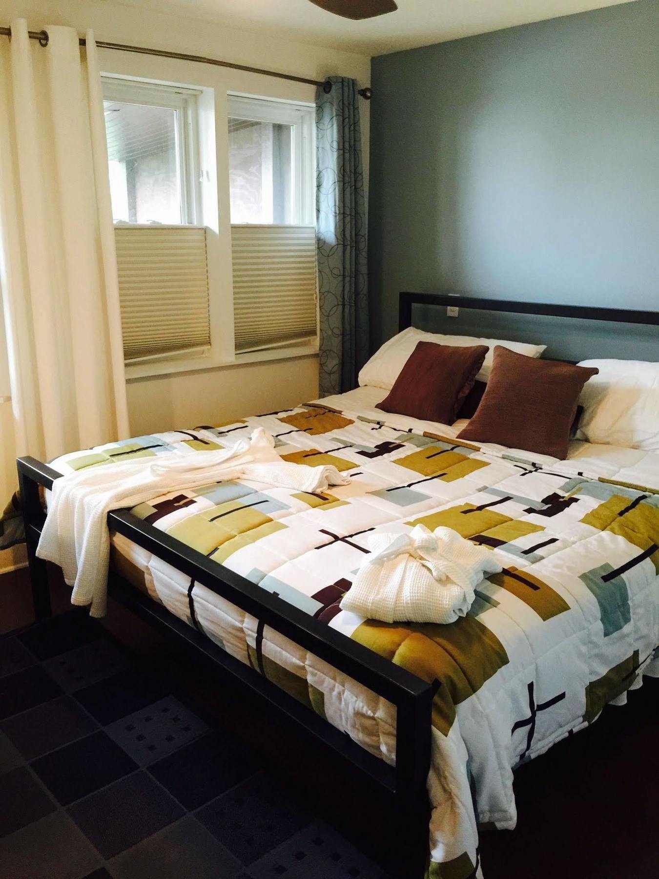 House 5863- Chicago'S Premier Bed And Breakfast Buitenkant foto